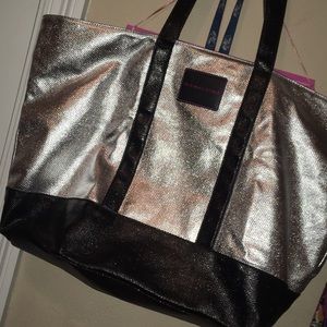 Victoria’s Sectret bag